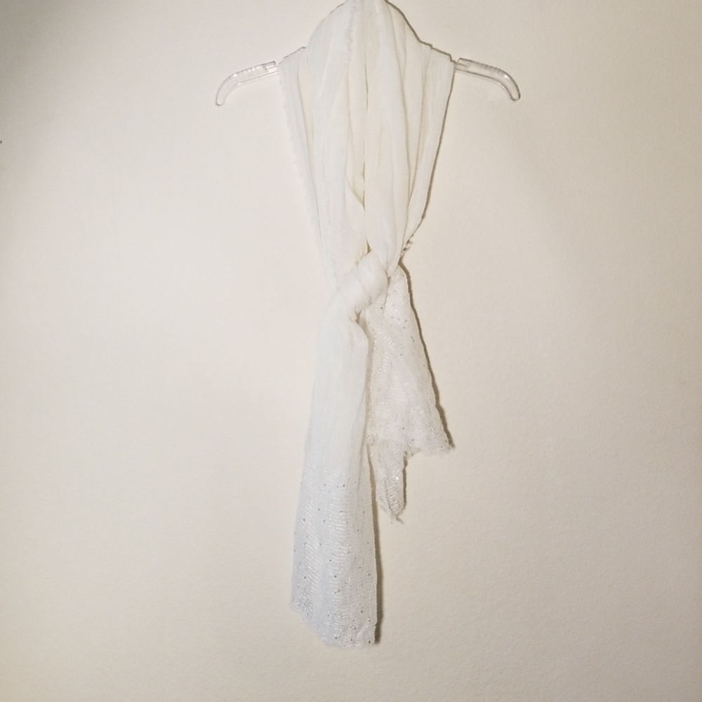 Scarf ... shoulder wrap